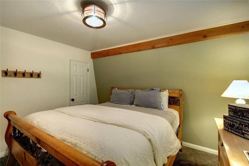 Вилла Owl'S Nest Mountain Retreat With Spa Near Slopes Биг Бэар Лейк Экстерьер фото